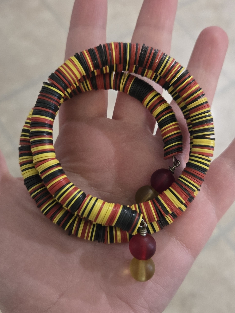 African Vulcanite Vinyl Heishi Bead Stacked Disc Memory Wire Bracelet Choker